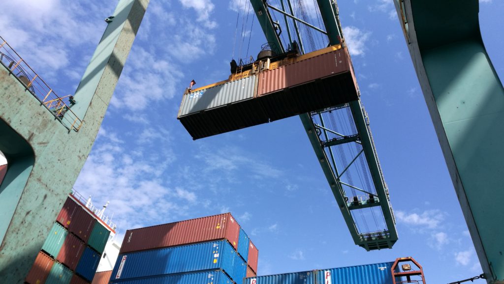 CONTAINER RTG STS CRANES BASKET SPREADER