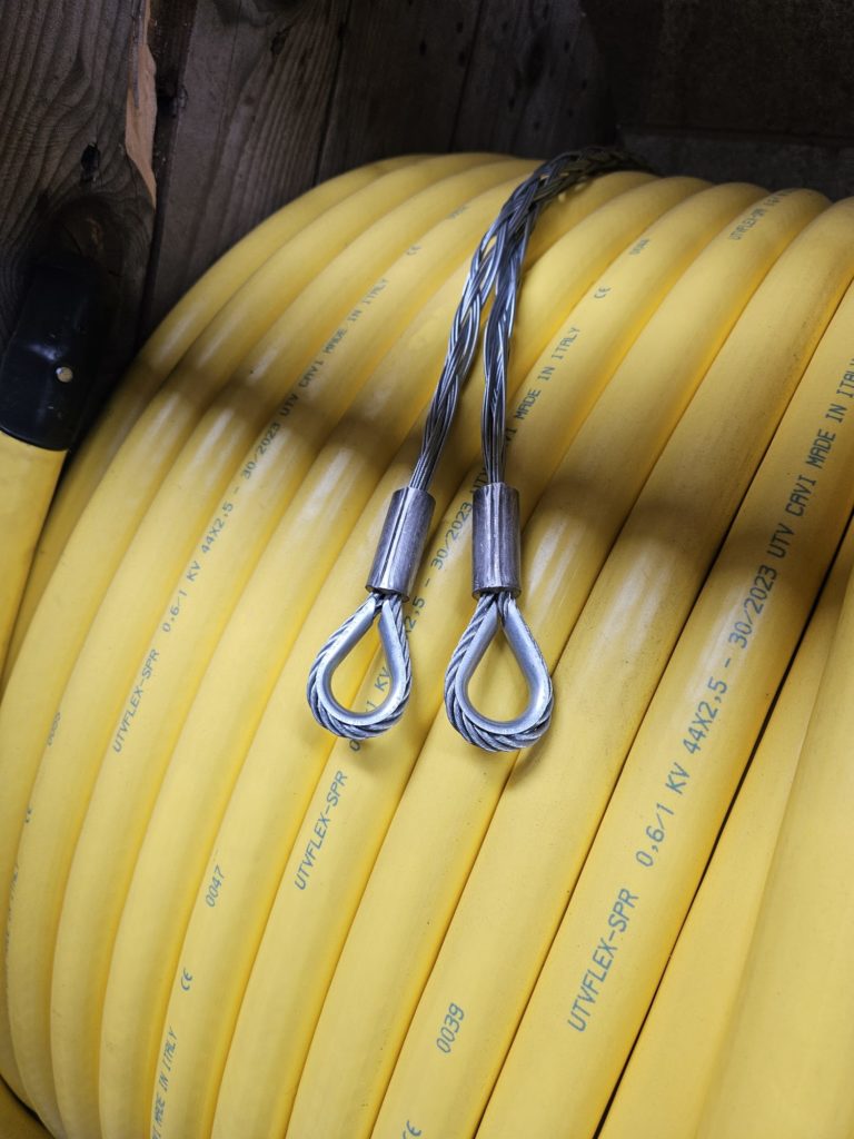 CAVO SPR CALZA TIRACAVO CABLE SOCKS REELS